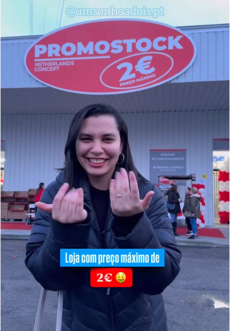 @umsonhoadois.pt