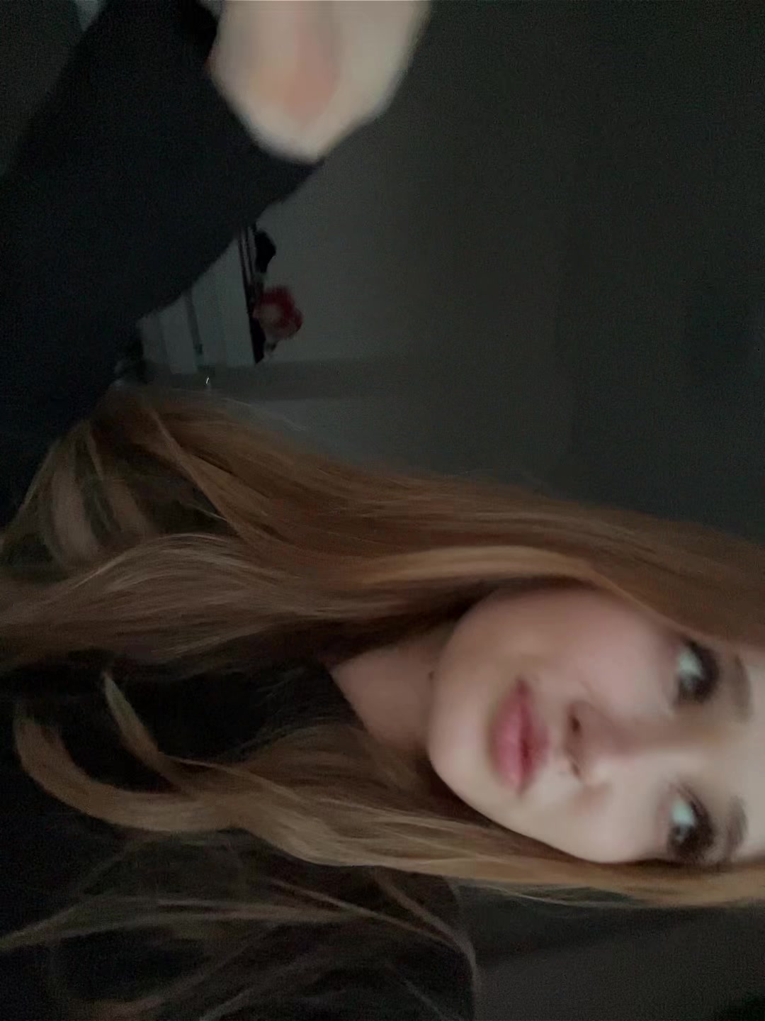 @👾