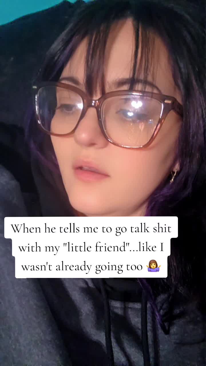 @karihodge