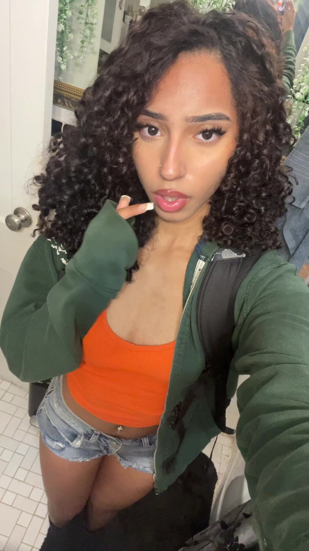 @Jamie 𝜗𝜚
