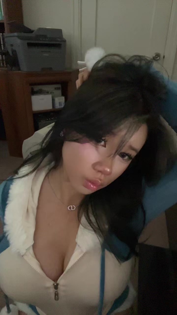 @Christina