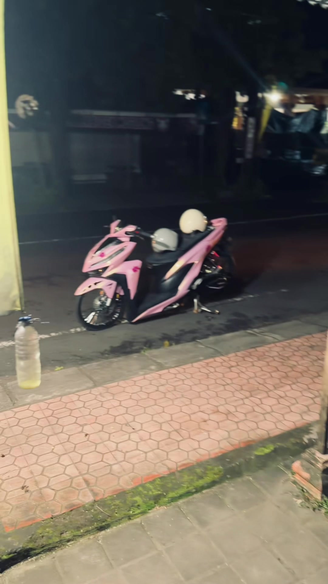 @๐ธ๐ฉ๐ฐ๐ช๐ด๐ค๐ฐ๐ฌ๐ฅ๐ฆ