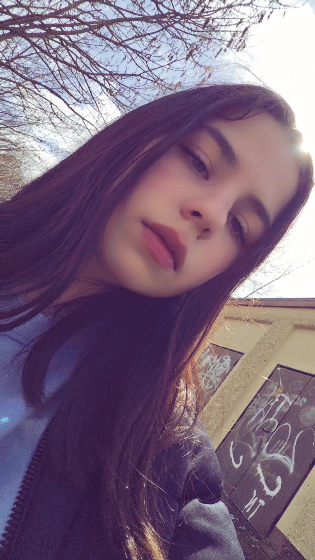 @leni.ist.da1