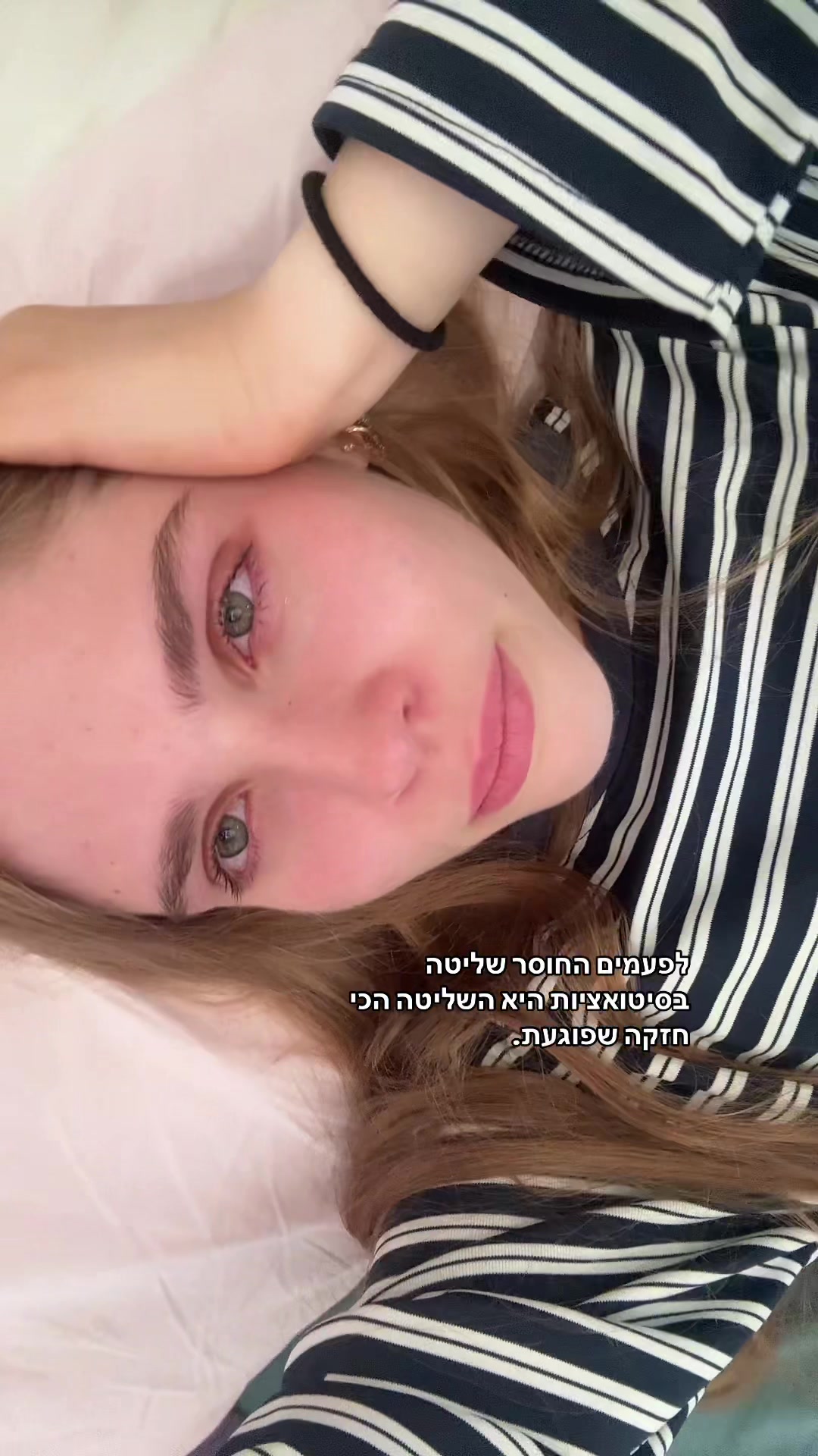 @):)