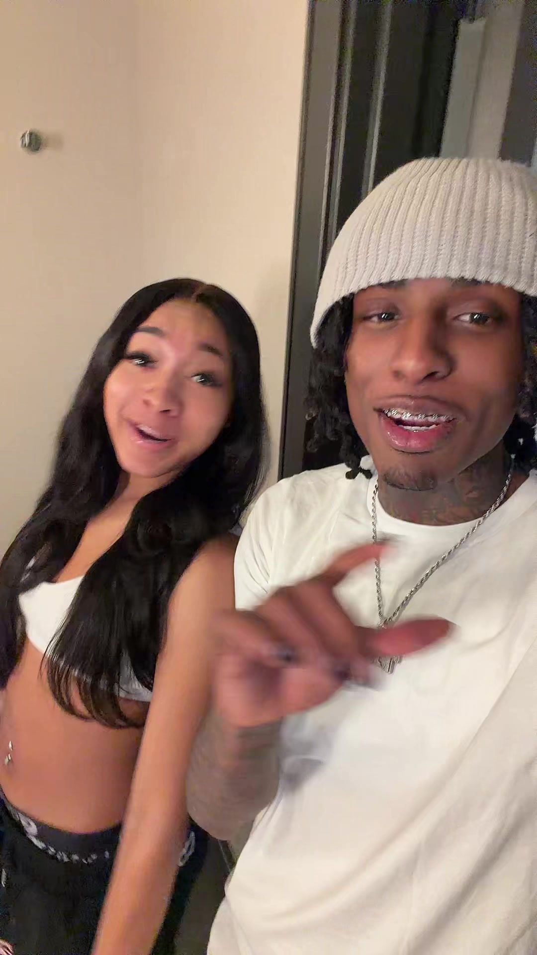 @nicolewayss
