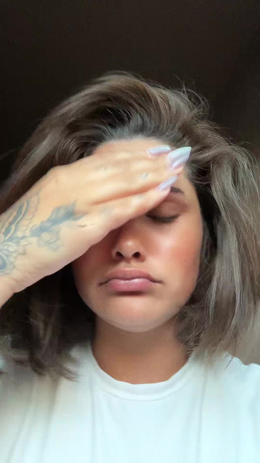 @christina☯︎☾𖤓