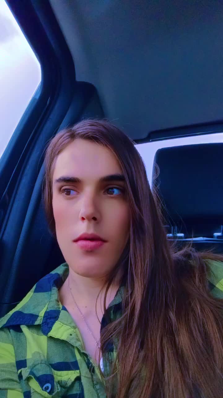 @🦋🍃💨 Victoria 🍃💨🦋