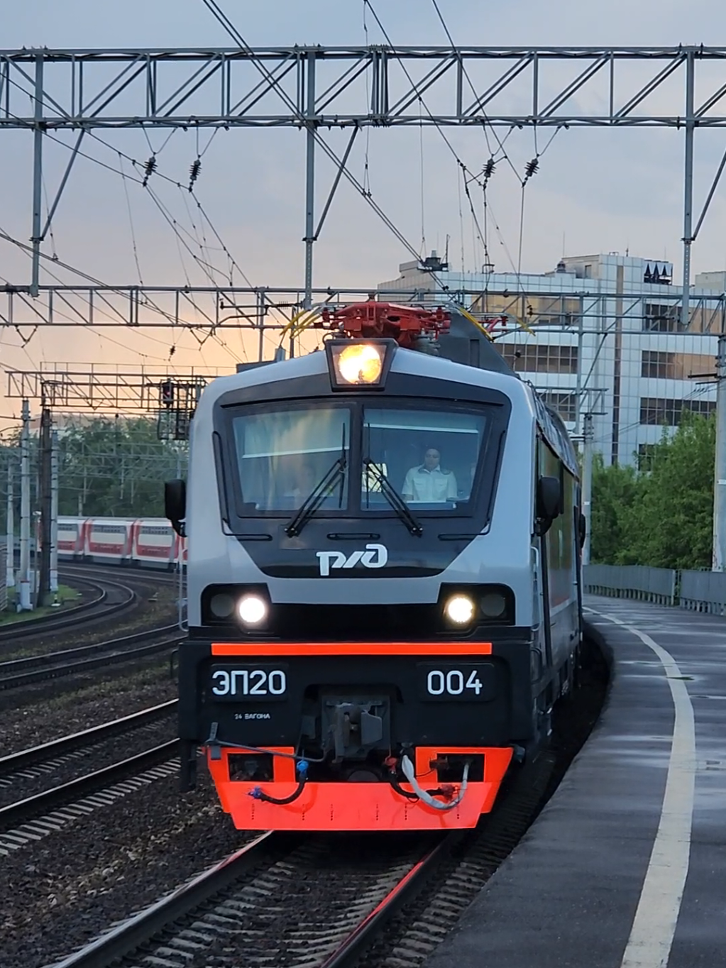 @Крипер 🛤