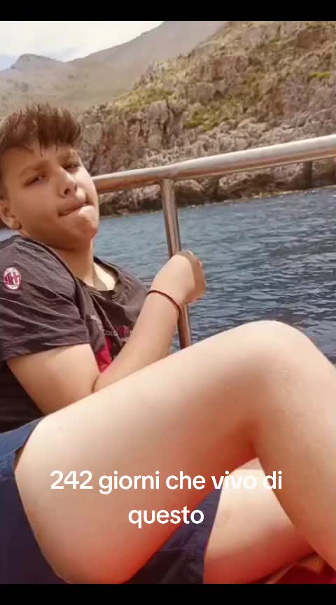 @LeoCarlo95