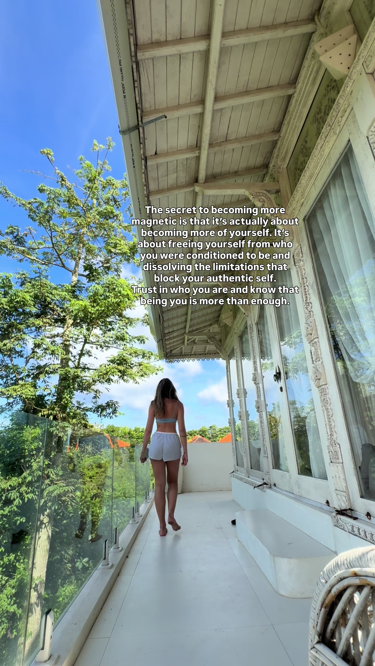 @desjuniverr