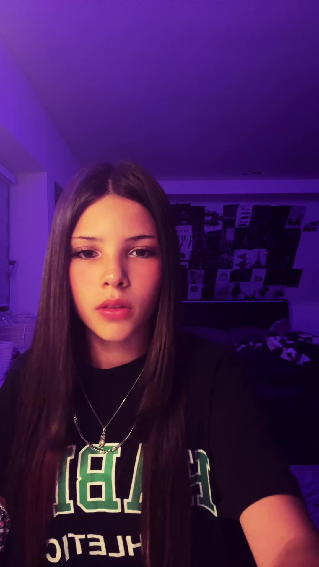 @𑣲𝐀zra🫚