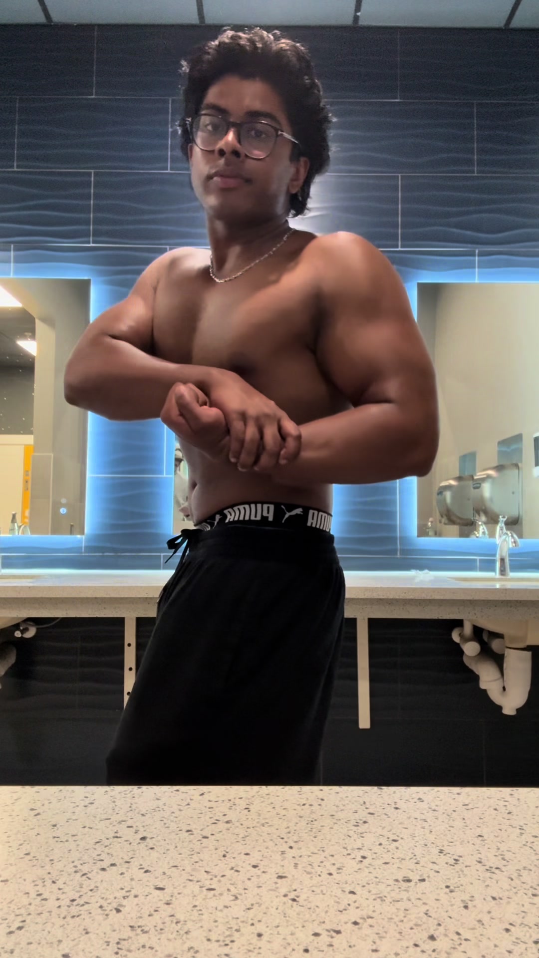 @shrenik