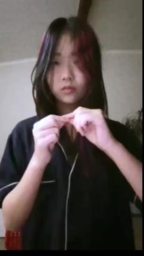 @𝒽ℴ𝓁ℯ𝓇ℴ𝒸𝒽𝓀𝒶