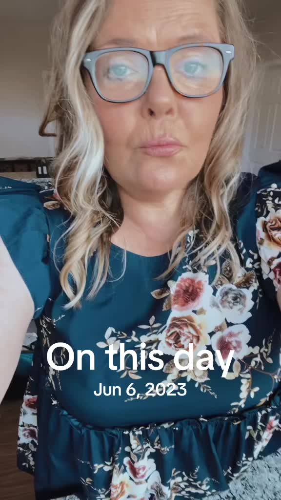 @❤️💐Kimmee_09 &hearts;️💐