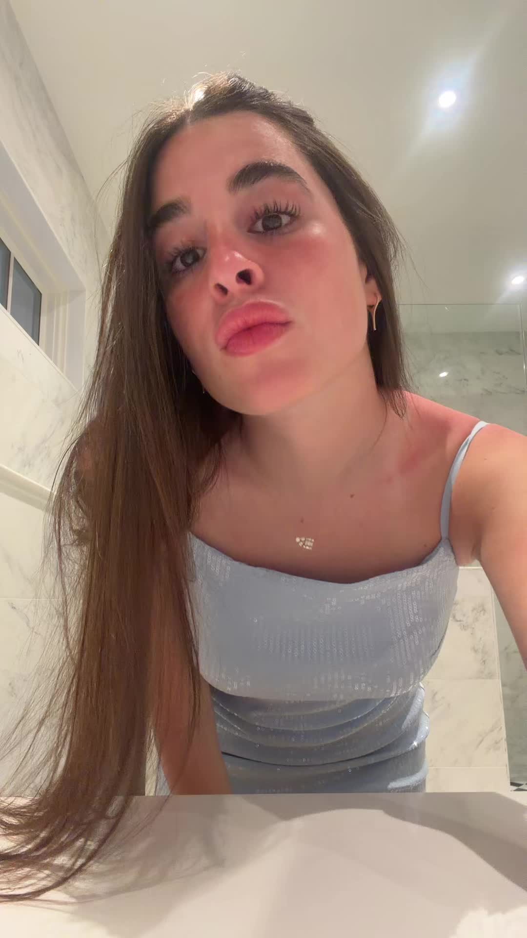 @Ilanaananananan