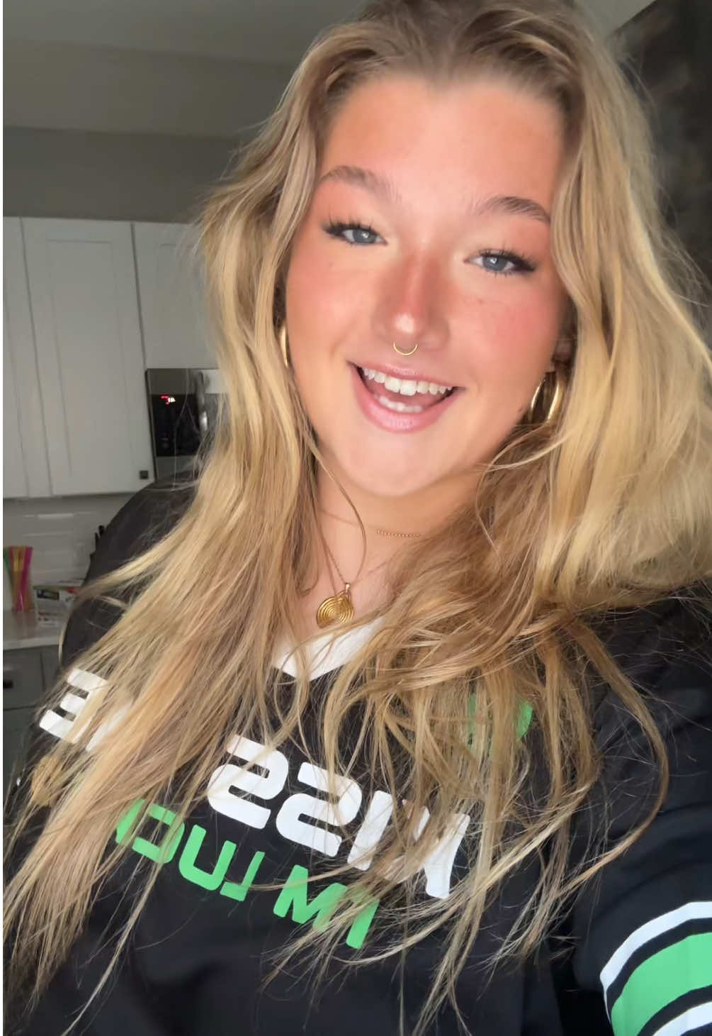 @aud