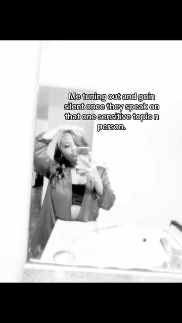 @Ms.domfem👩🏽❤️💋👩🏽😋
