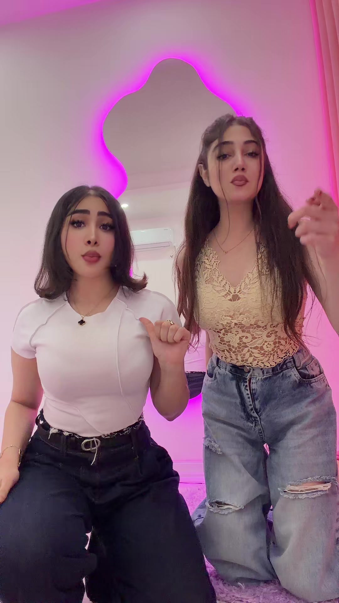 @Meysora
