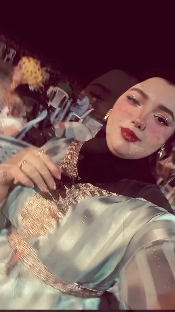 @منال🦋