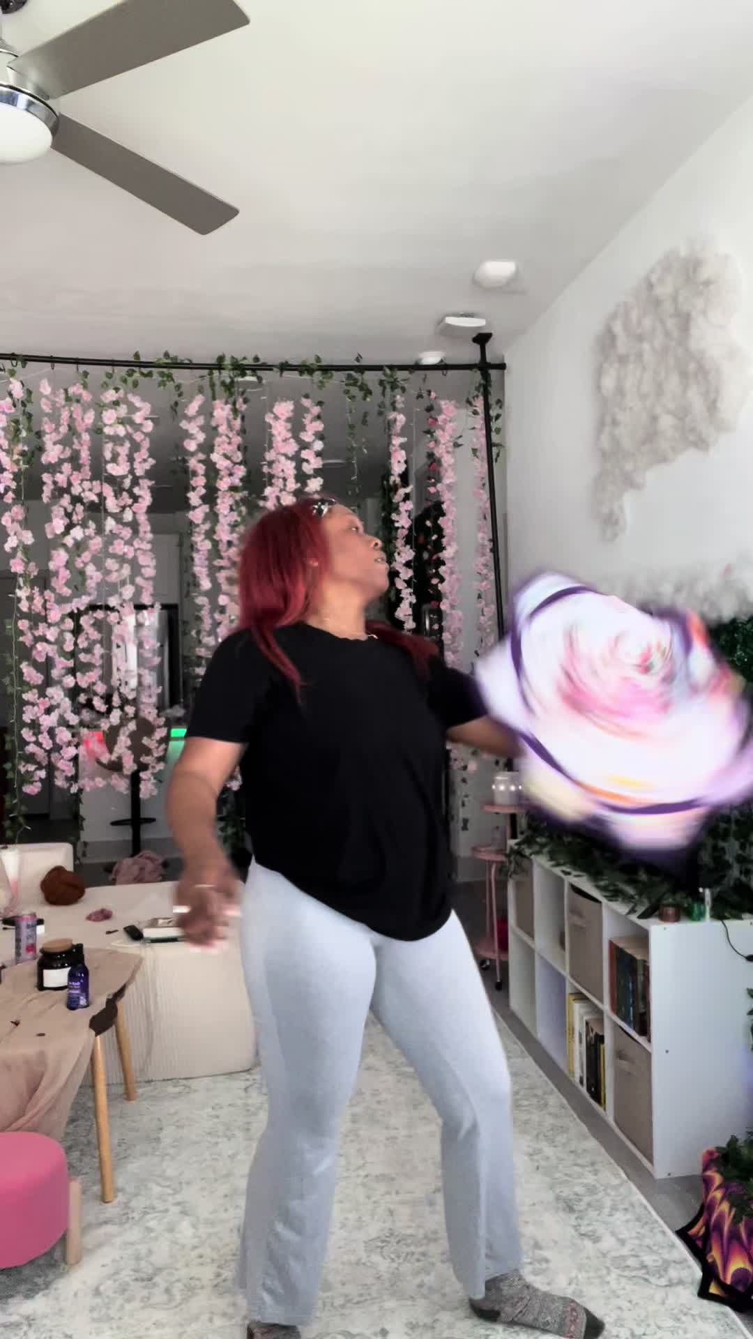 @WellBehavedLassie🍭🍄