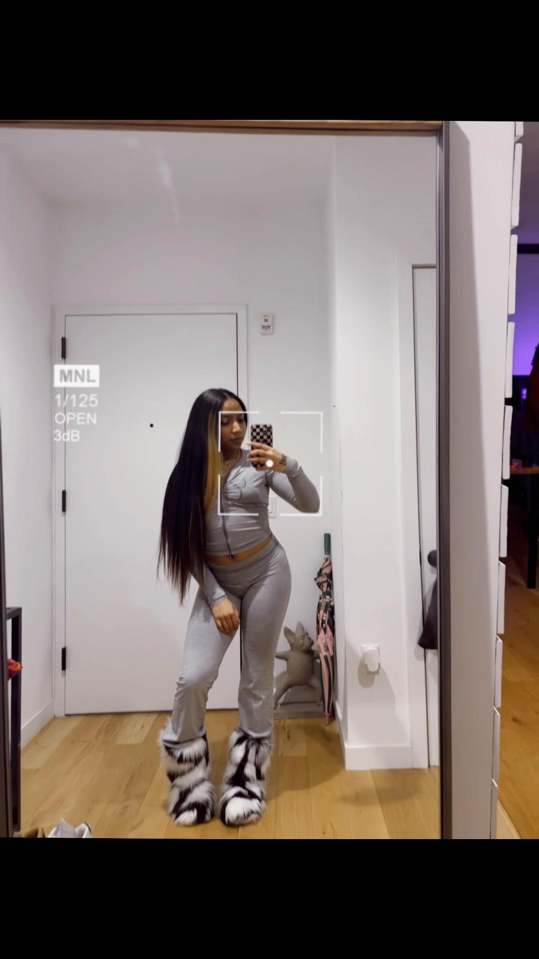 @Bri♛