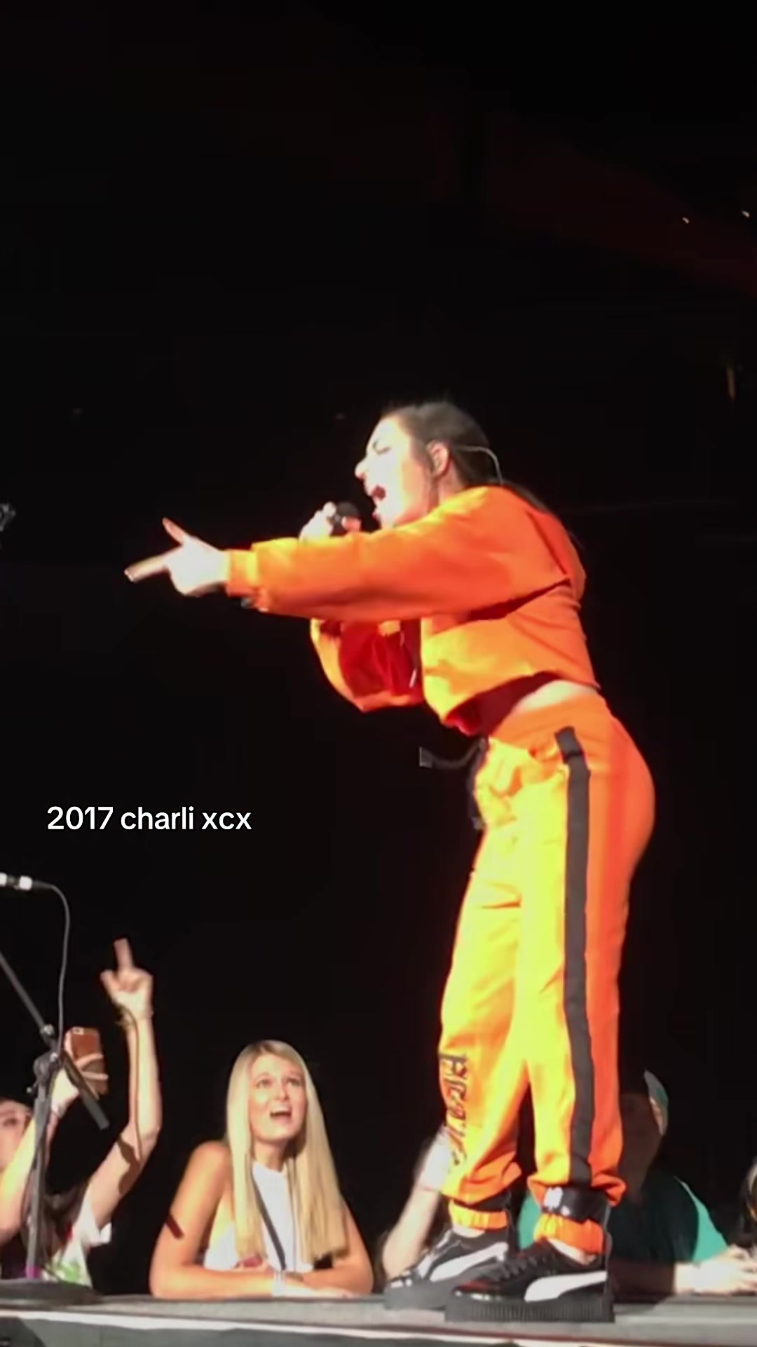 @:3