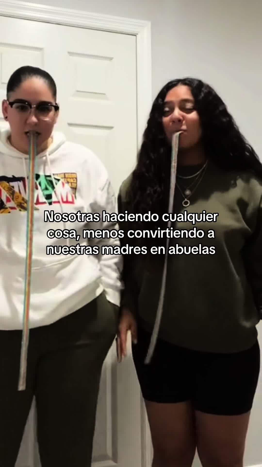 @Nia&Mila