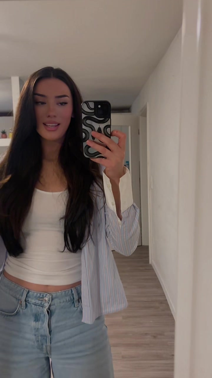 @Suzanaa
