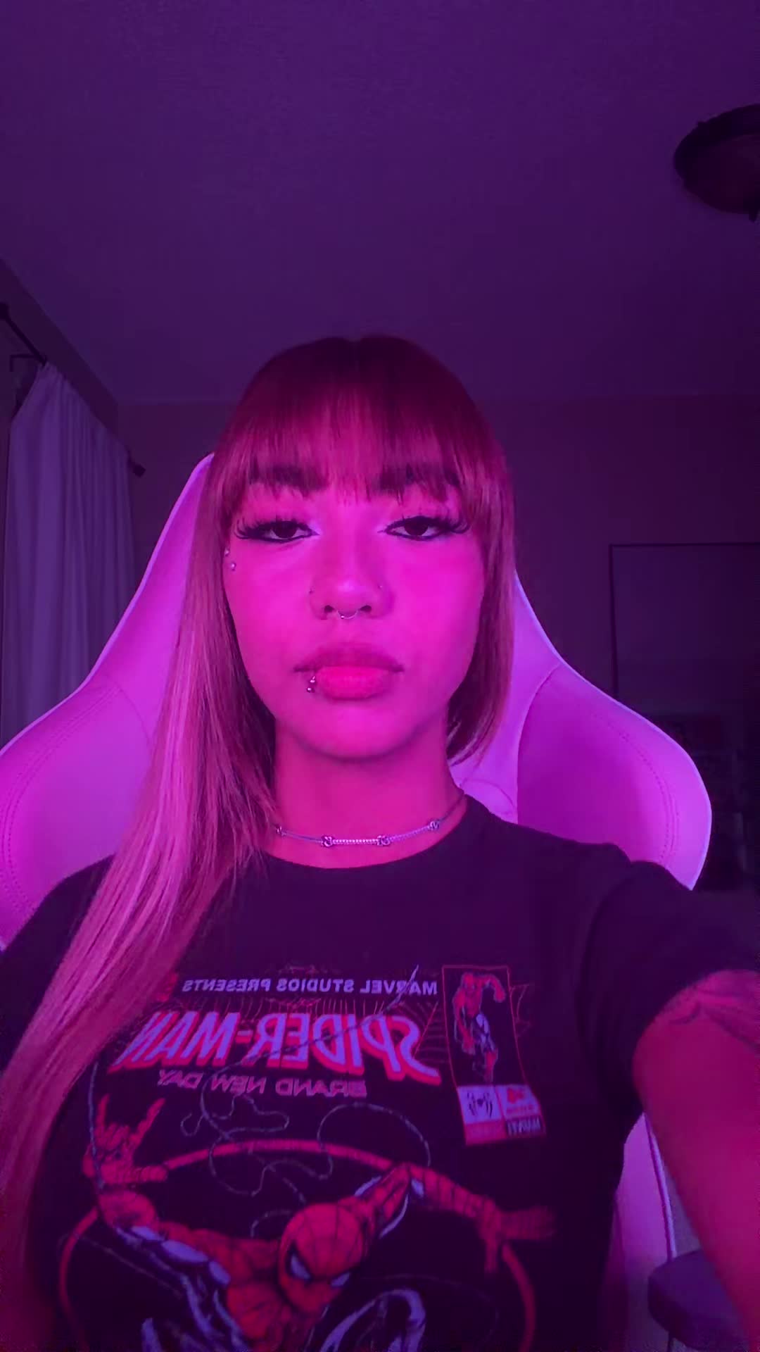 @Angietowers