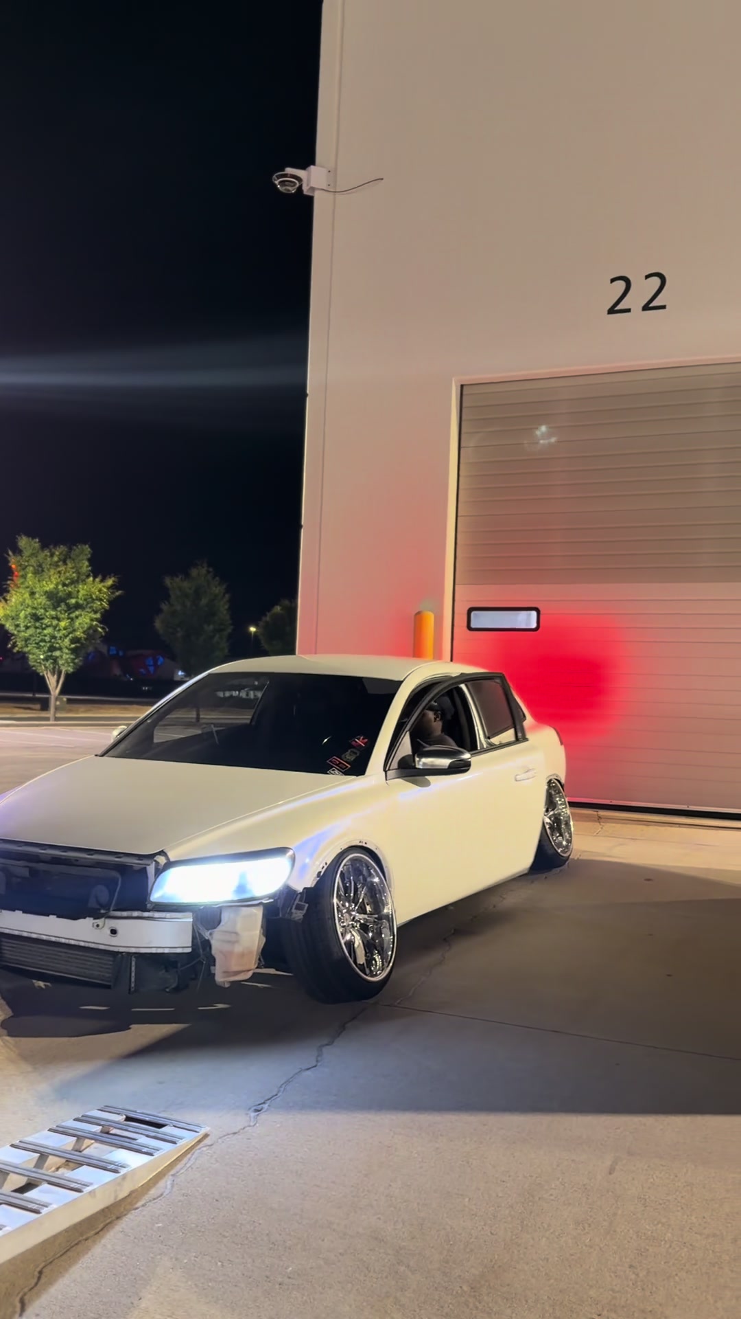 @︎