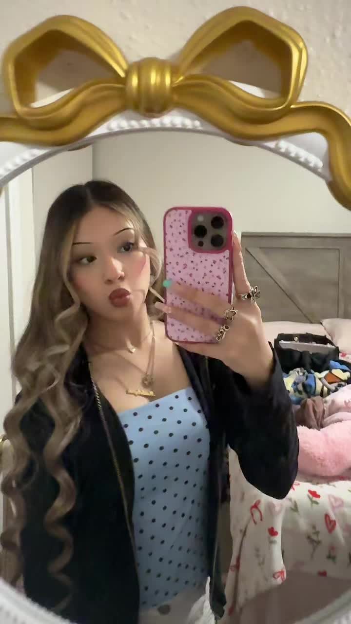 @𝒎𝒂𝒅𝒆𝒍𝒚𝒏𝒏𝒃𝒆𝒍𝒍𝒆👸🏼