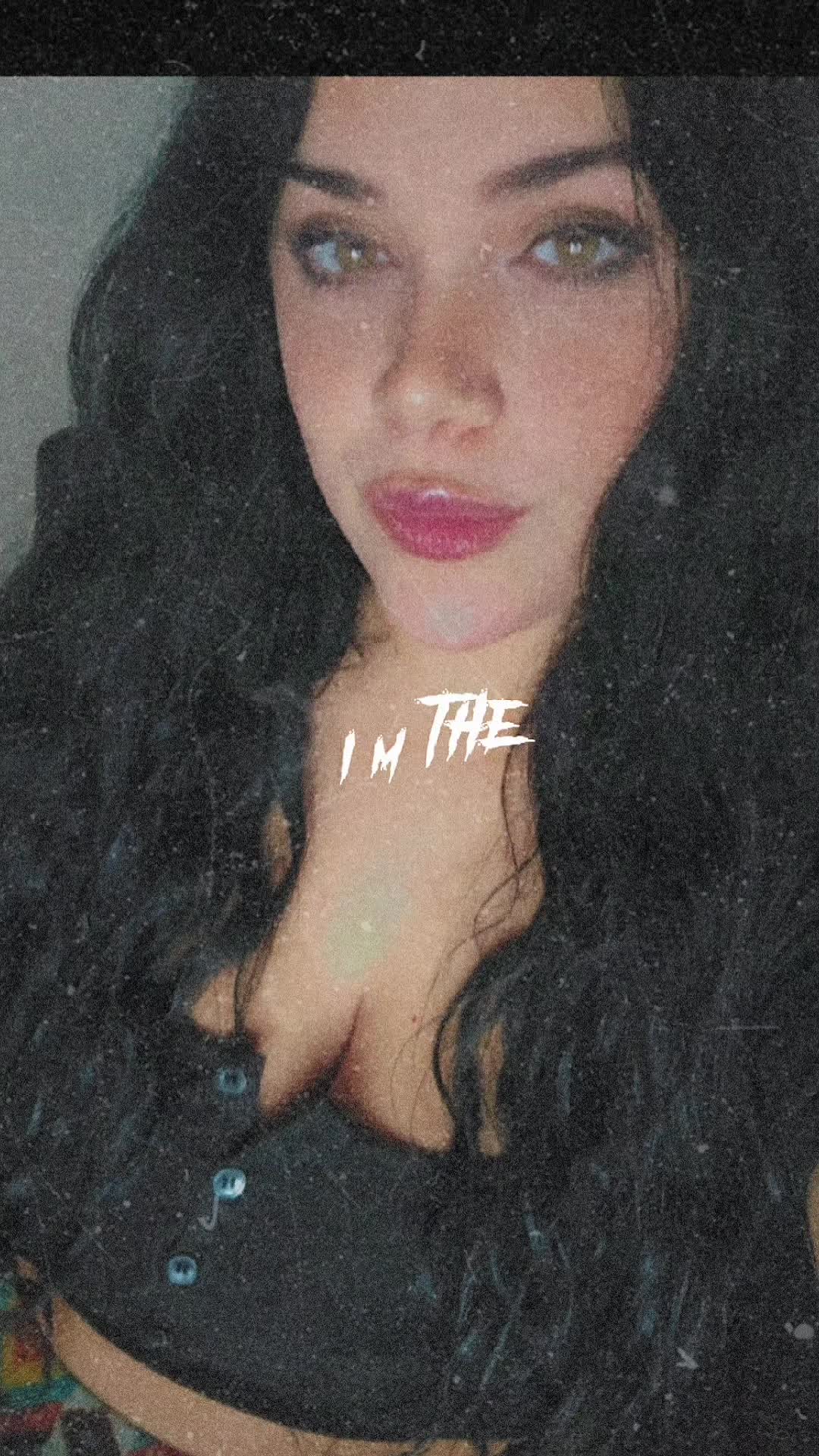 @YaniQuinnThe3rd