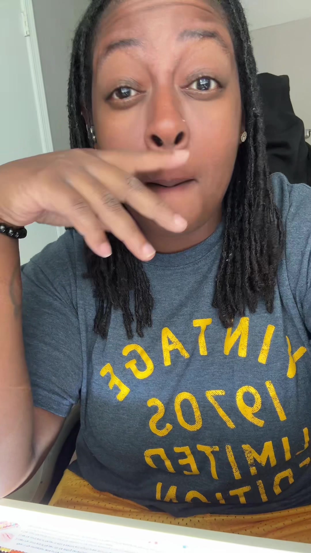 @TheBlackEllen86🏳️&zwj;🌈