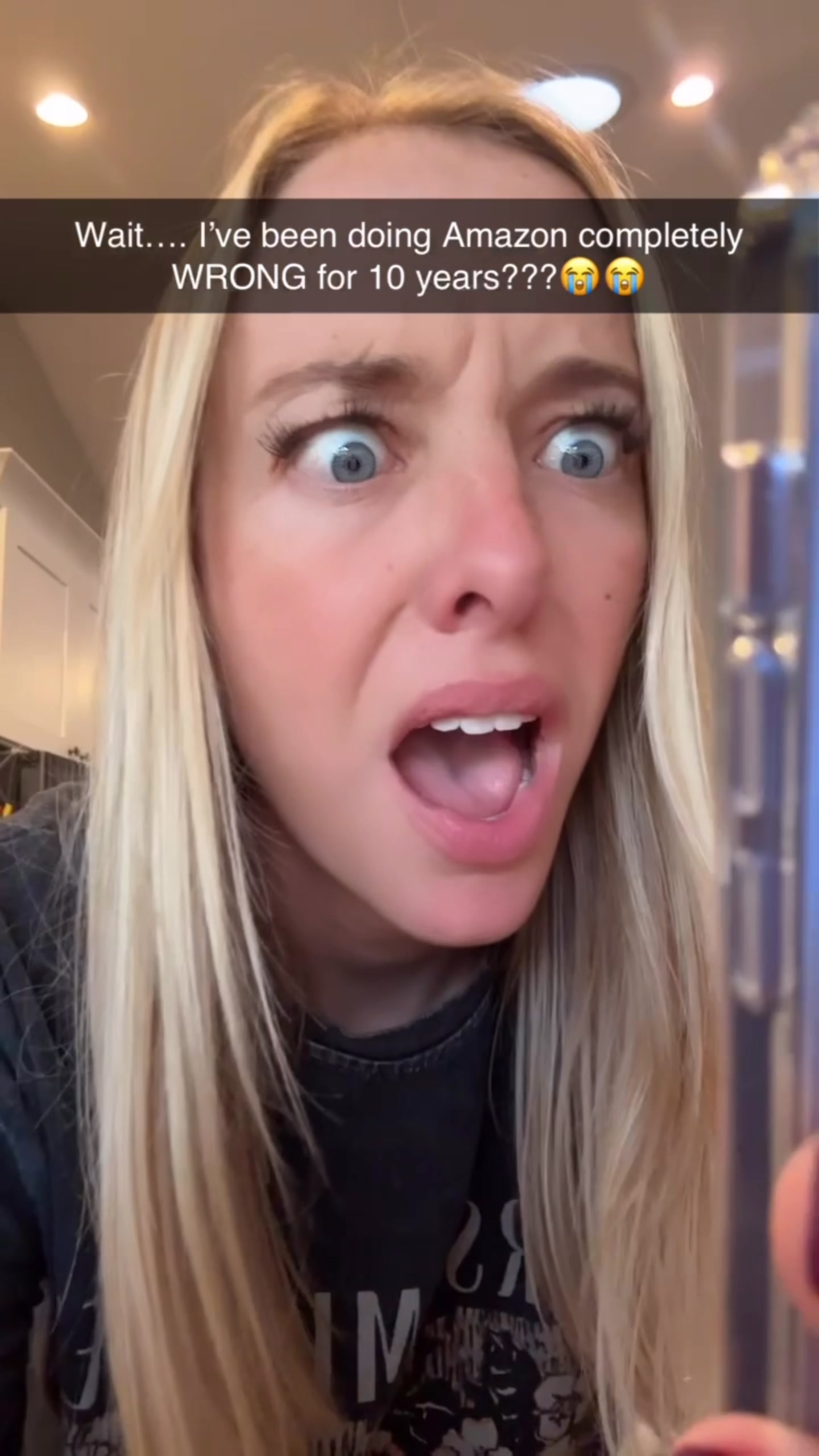 @HiddenDealswithMollie