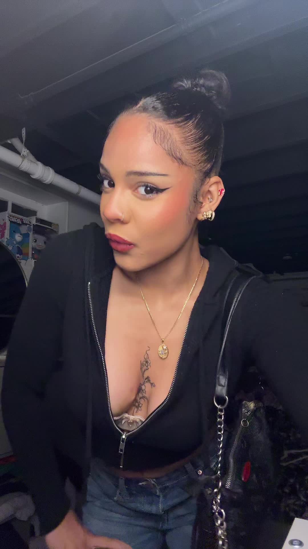 @Jaylin