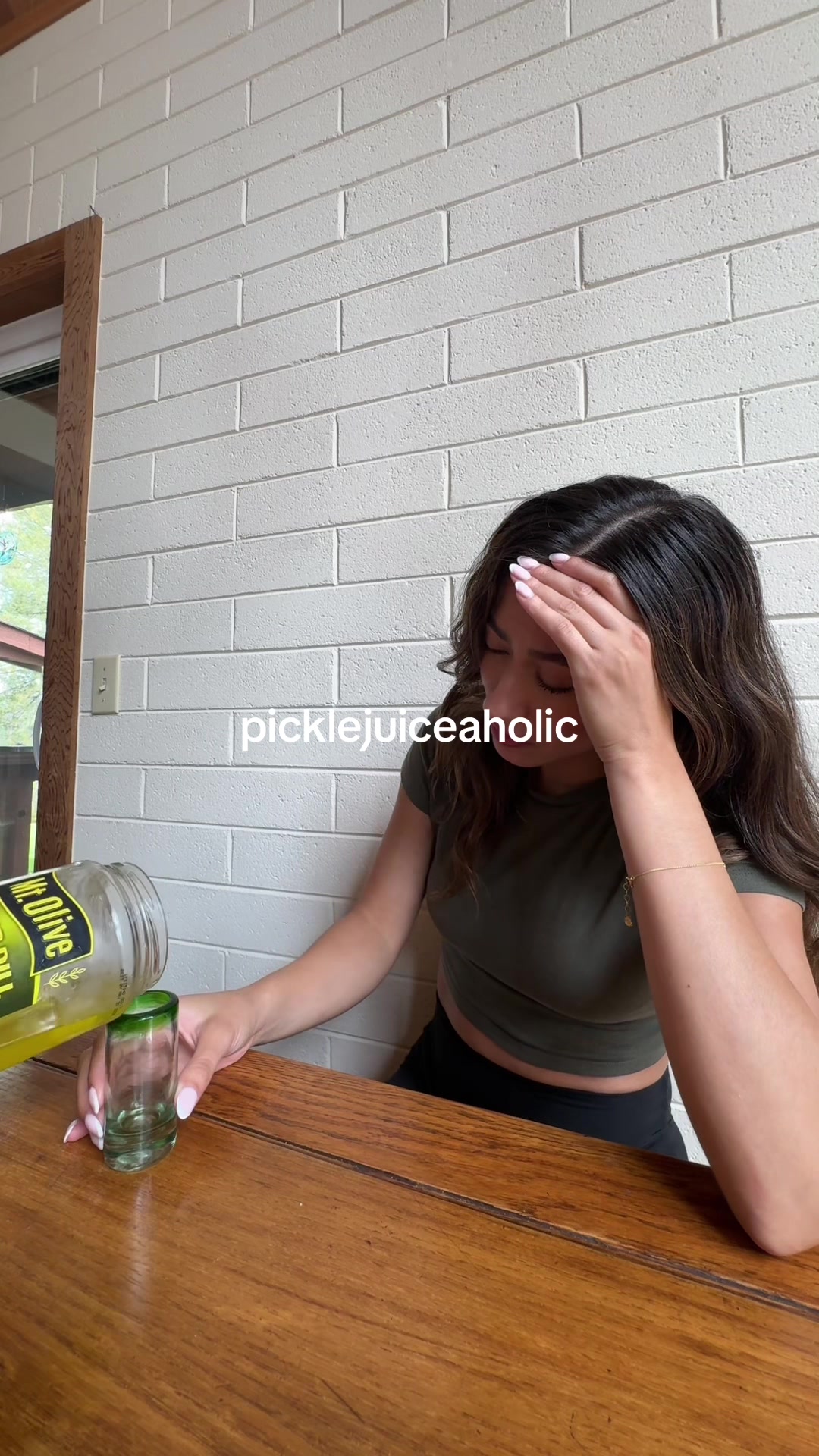 @Bella