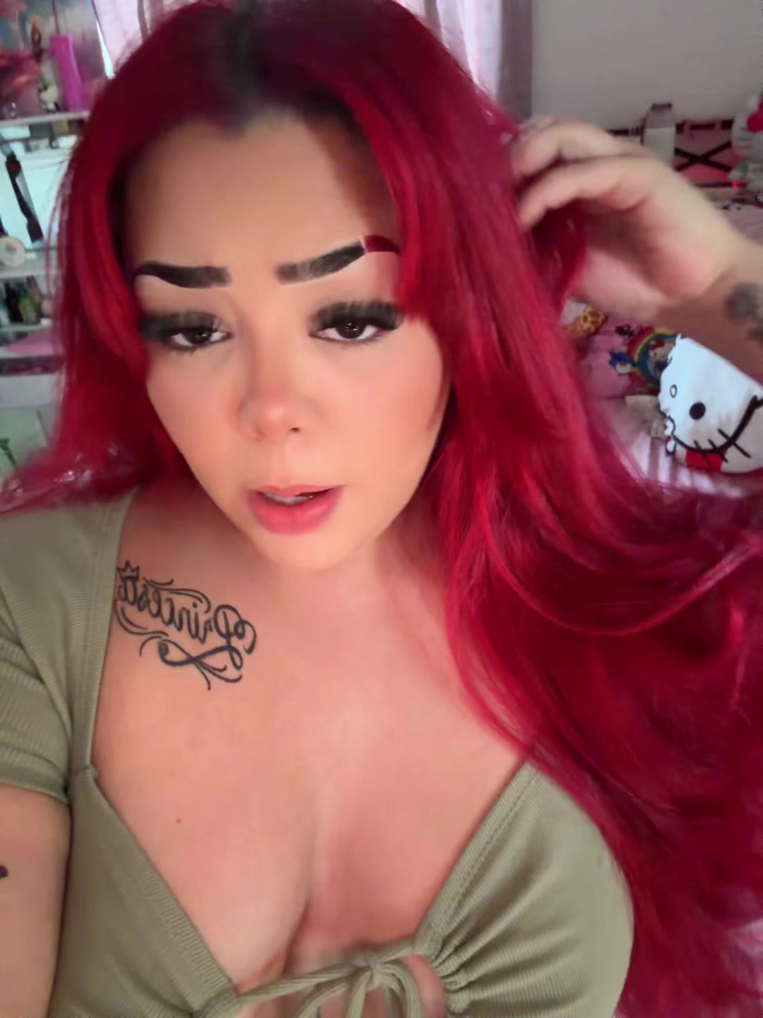 @𝕽𝖊𝖉🍒💋™️