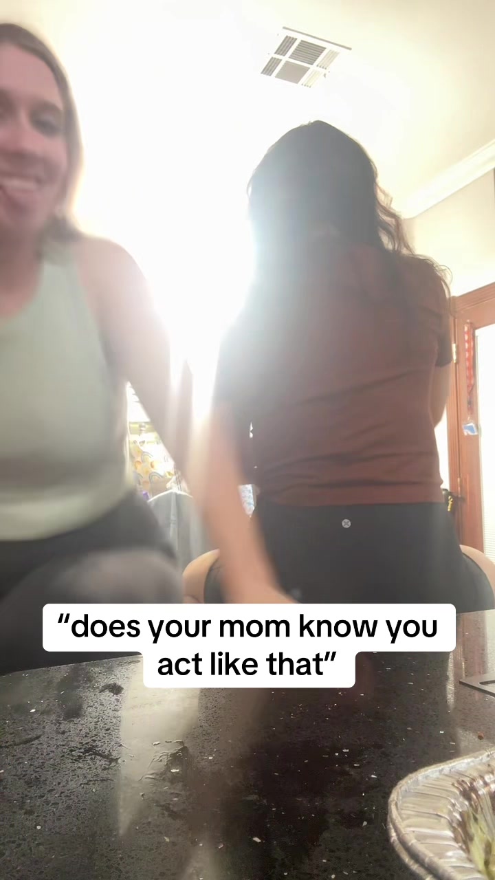 @bella