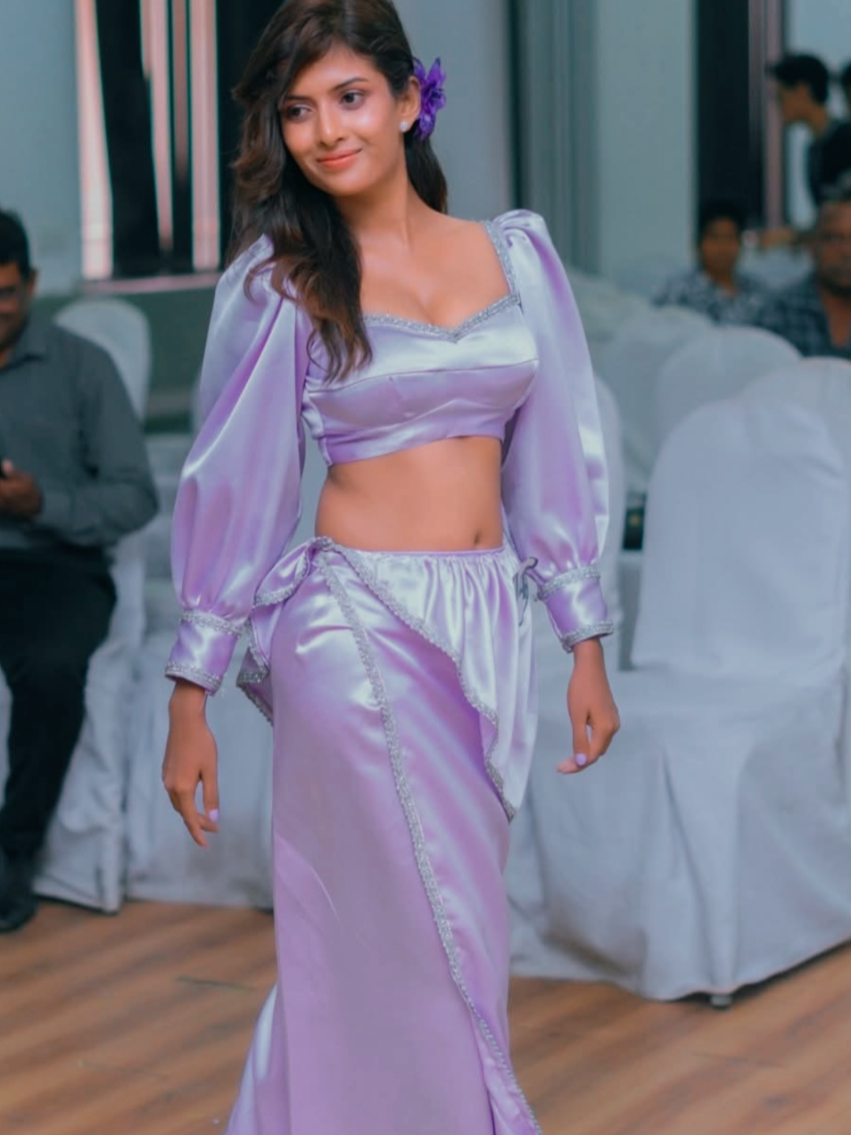 @✨️Naveena ✨️🧿