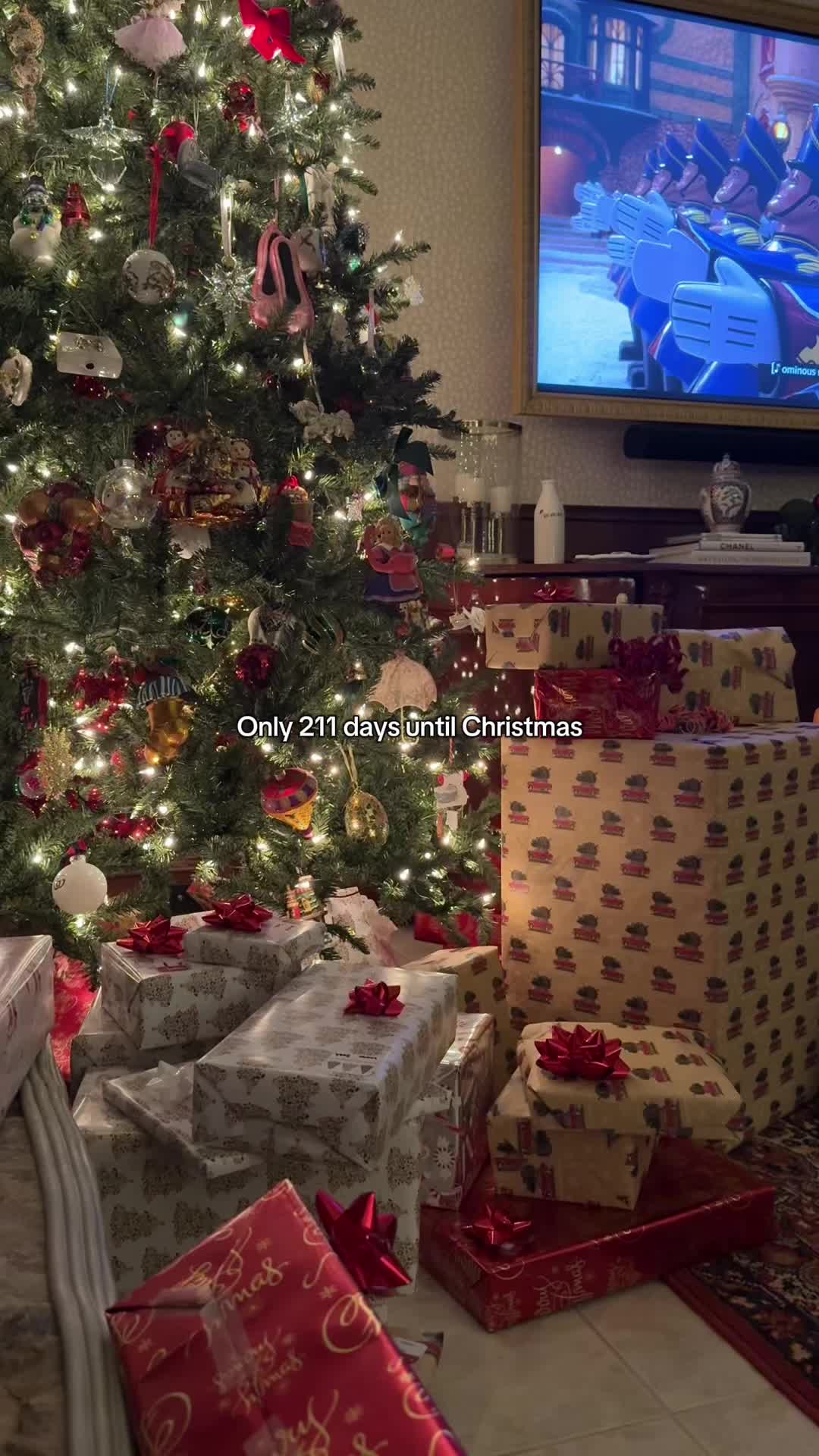 @santas.side.hustle