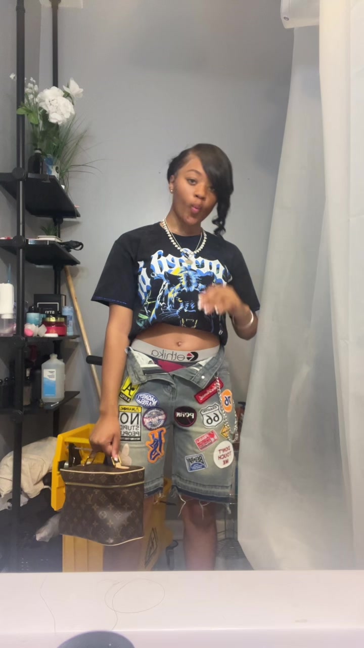 @Kmirii🥰