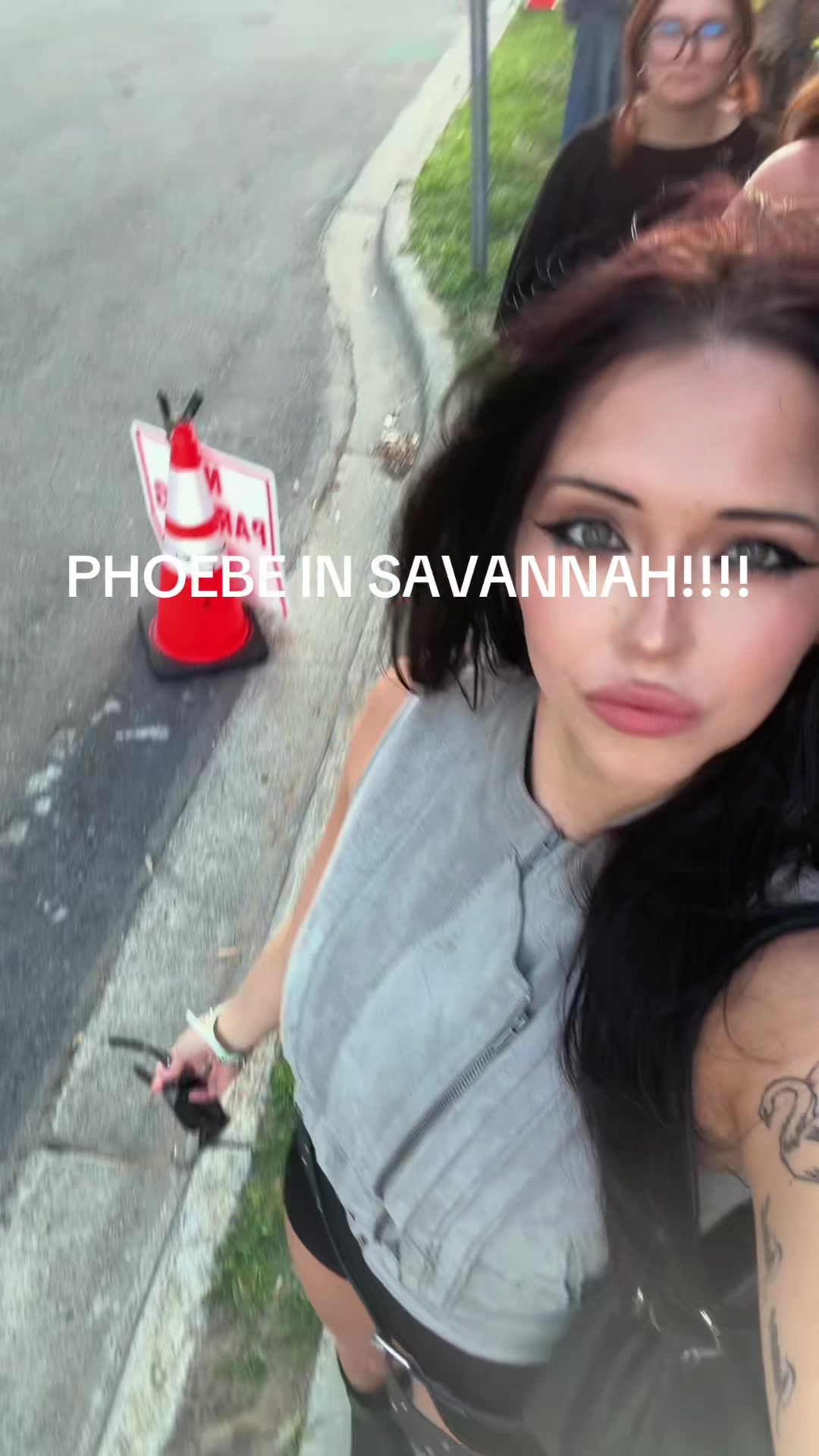 @misschickenbitch