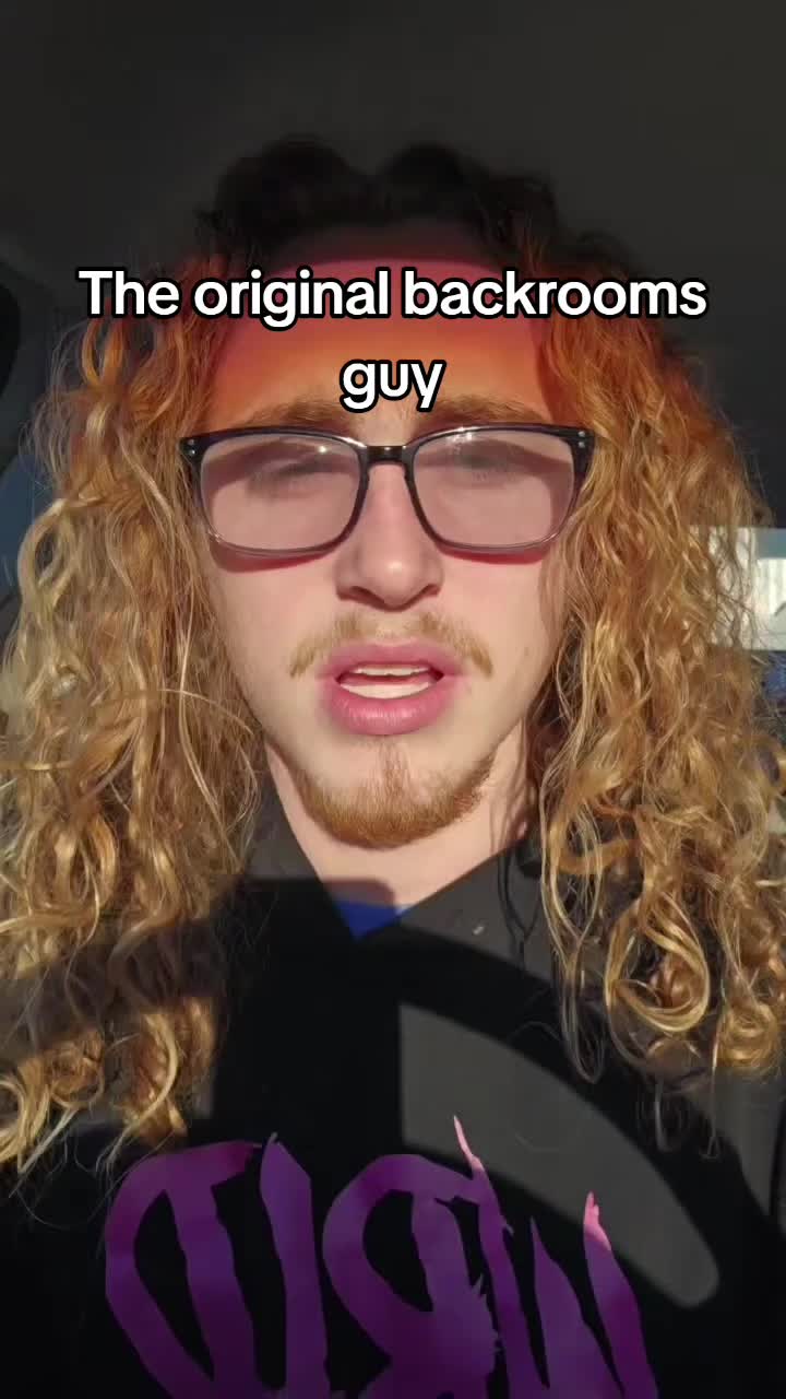 @GoldieGl0cks