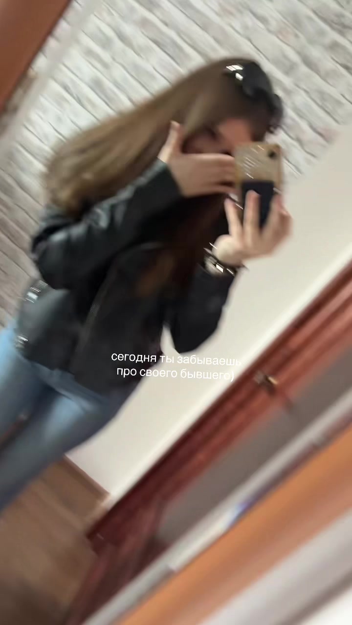 @vikkyqsqw