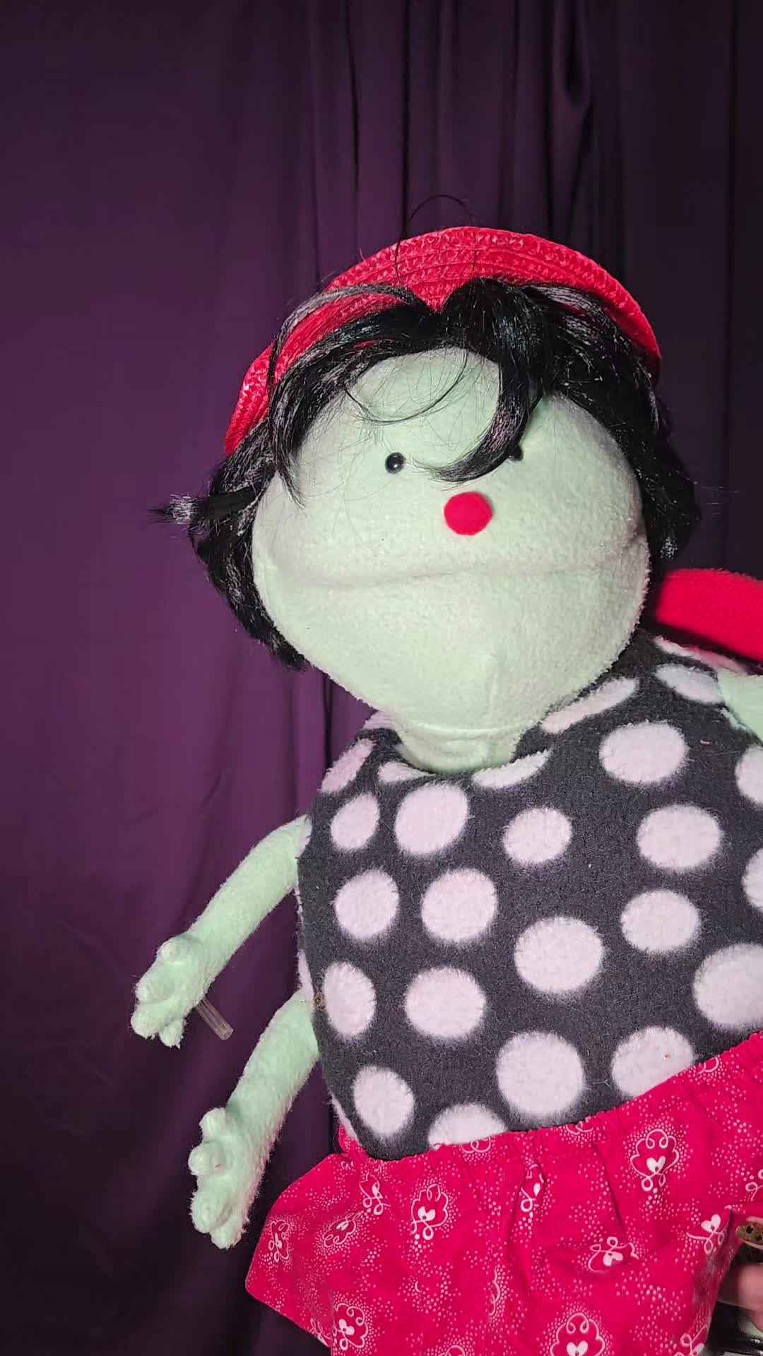 @lvpuppets