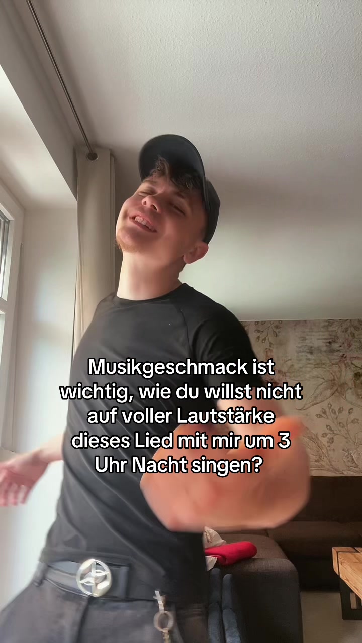 @LuckyStrikesBack