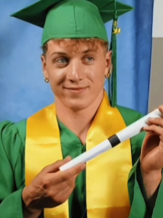 @๐๐ผ๐๐ถ๐๐ผ