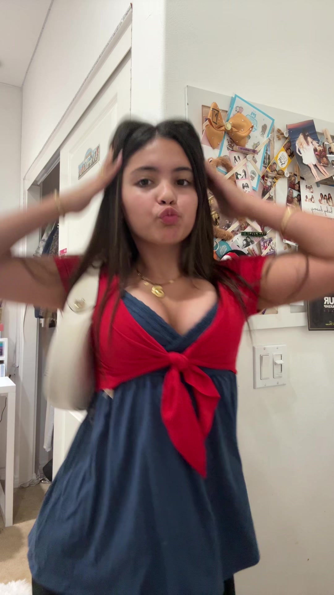 @Ava Foley