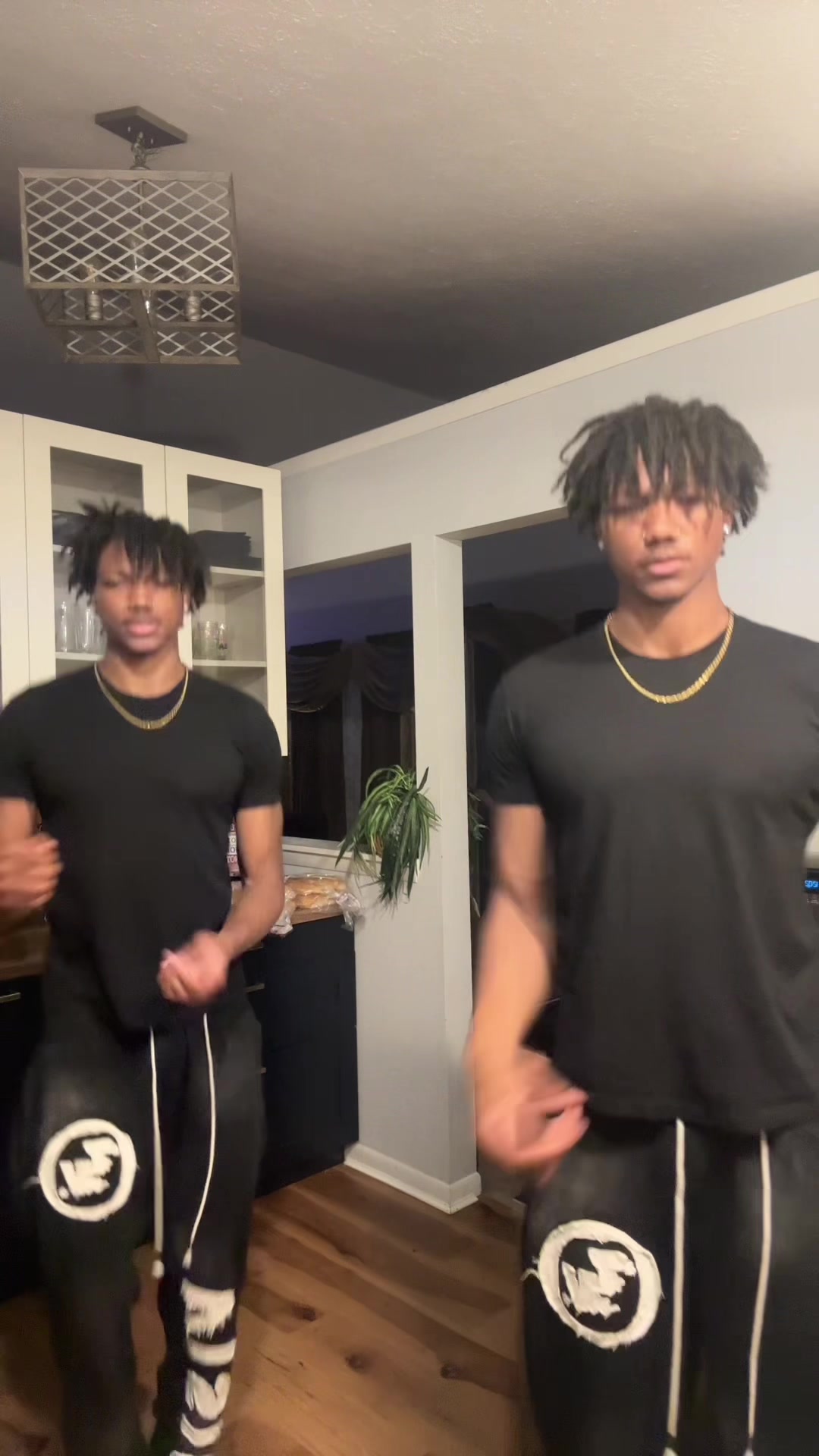 @Dre☣️