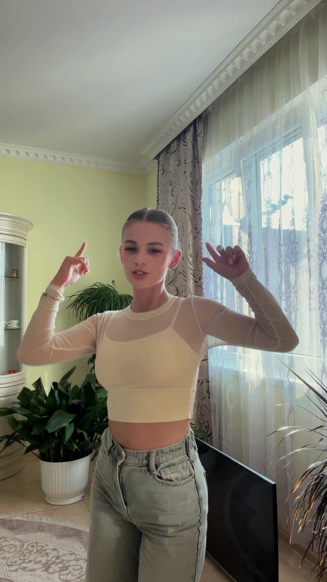 @Алюсик🤍